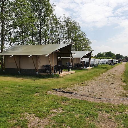 Camping De Oude Rijn Ter Aar Exteriör bild