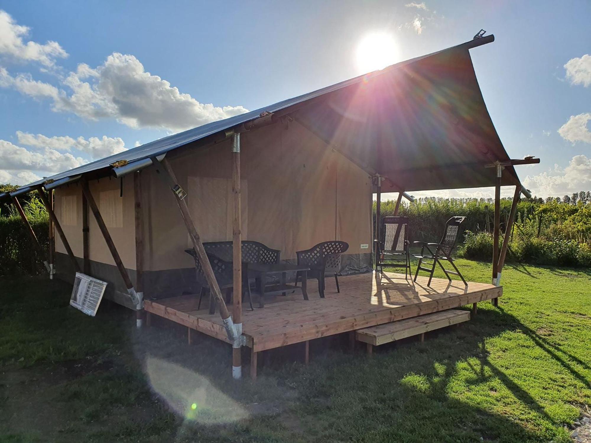 Camping De Oude Rijn Ter Aar Rum bild